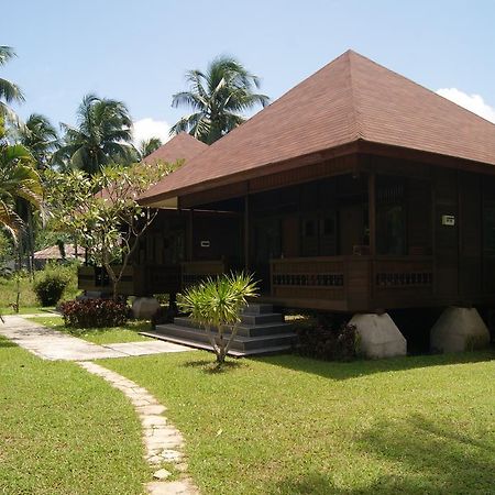 מנאדו Nusantara Diving Centre Resort & Spa מראה חיצוני תמונה